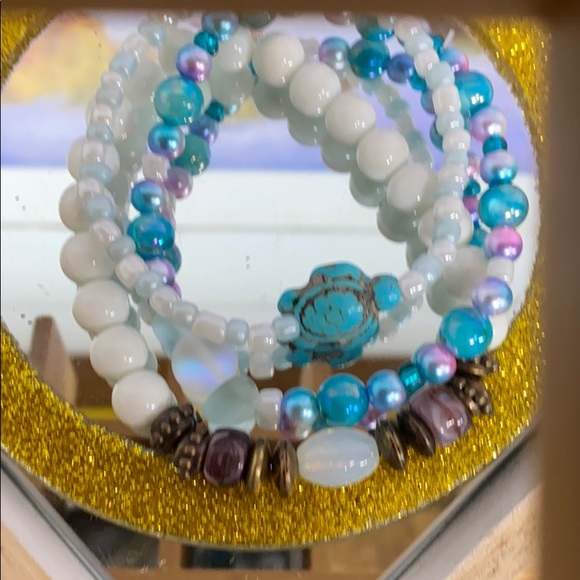 Bracelets bundle - Picture 3 of 3